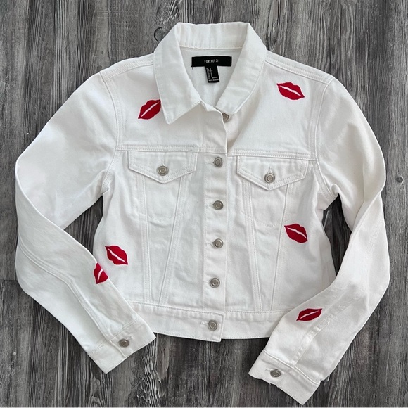 Forever 21 Jackets & Blazers - Forever 21 White Denim Jacket with Red Lips Embroidered